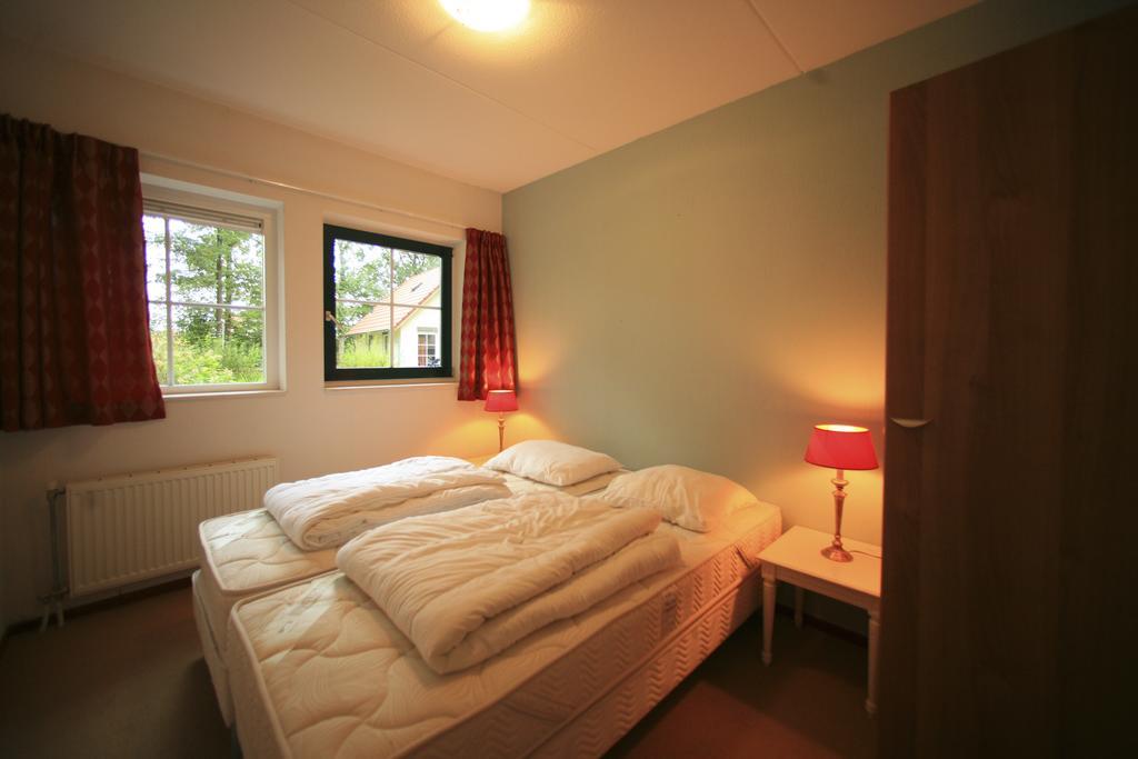 Roompot Recreatiepark De Tolplas Vriezenveen Szoba fotó