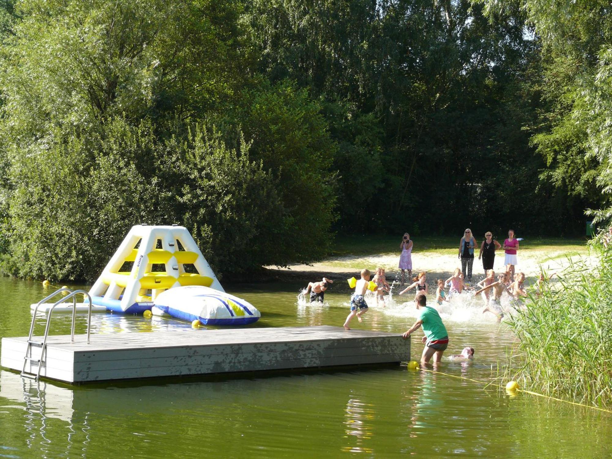 Roompot Recreatiepark De Tolplas Vriezenveen Kültér fotó